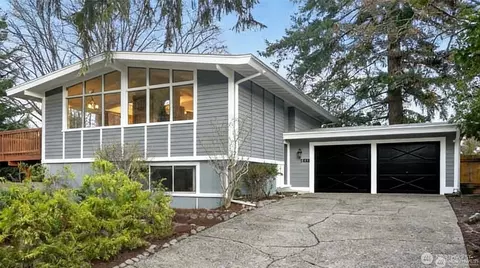7426 139th Pl NE, Redmond, WA 98052