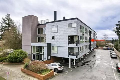 3501 SW Holden St #303, Seattle, WA 98126