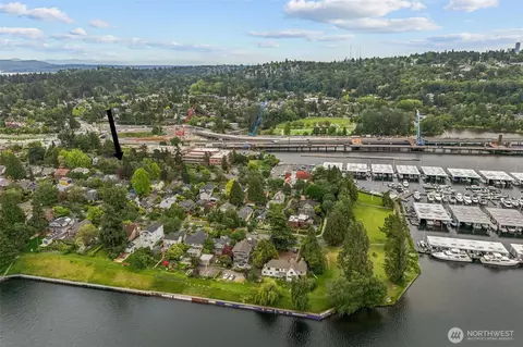 View/Area - 1875 E Hamlin St, Seattle, WA 98112 photo 2 of 2
