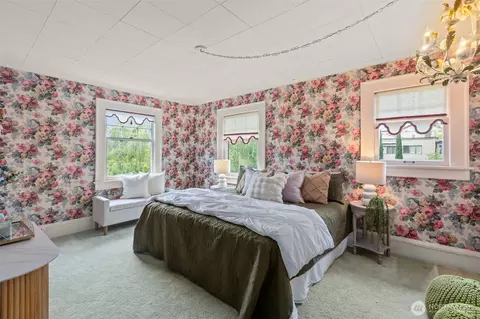 Bedroom - 1875 E Hamlin St, Seattle, WA 98112 photo 1 of 5