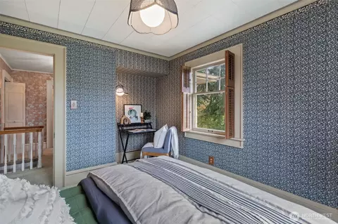 Bedroom - 1875 E Hamlin St, Seattle, WA 98112 photo 5 of 5