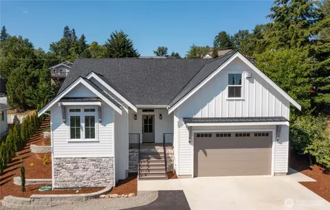 750 Odell Rd, Blaine, WA 98230