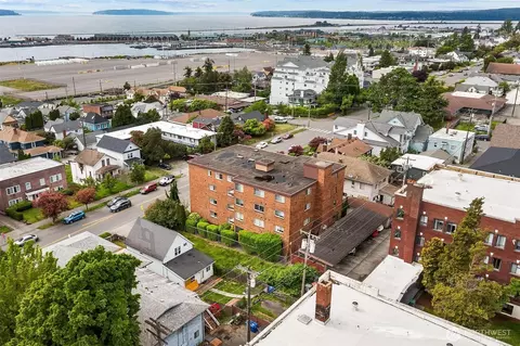 View/Area - 2619 Rucker Ave #2, Everett, WA 98201 photo 4 of 6