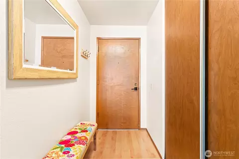 Entry Way - 2619 Rucker Ave #2, Everett, WA 98201 photo 1 of 5