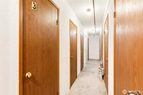 Entry Way - 2619 Rucker Ave #2, Everett, WA 98201 photo 5 of 5