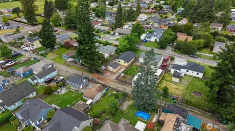 View/Area - 1940 Wilson Ave, Enumclaw, WA 98022 photo 1 of 7