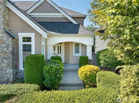 3932 221st Pl SE, Bothell, WA 98021
