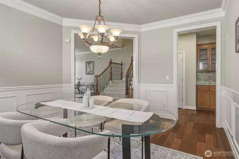Dining - 3932 221st Pl SE, Bothell, WA 98021 photo 2 of 3