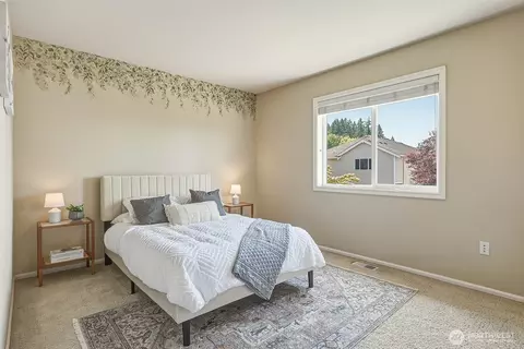 Bedroom - 3932 221st Pl SE, Bothell, WA 98021 photo 3 of 5