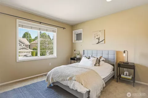 Bedroom - 3932 221st Pl SE, Bothell, WA 98021 photo 4 of 5