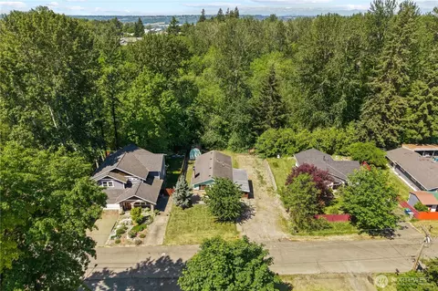 17023 113th Ave SE, Renton, WA 98055