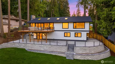 4210 163rd Ave SE, Bellevue, WA 98006