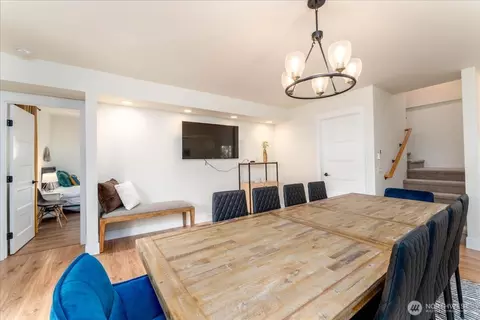 Dining - 507 E Wapato Ave, Chelan, WA 98816 photo 3 of 3