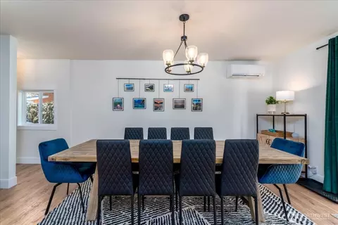 Dining - 507 E Wapato Ave, Chelan, WA 98816 photo 2 of 3