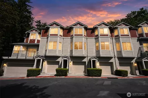 2628 139th Ave SE #11, Bellevue, WA 98005