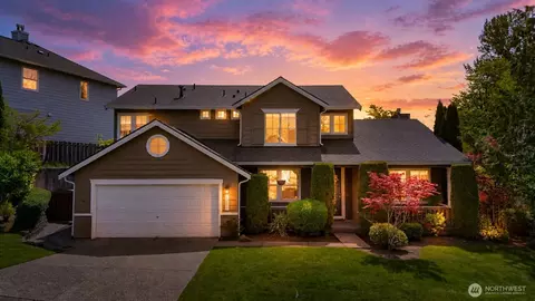 23977 SE 10th St, Sammamish, WA 98075