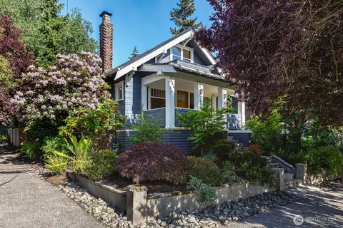 7056 26th Ave NW, Seattle, WA 98117
