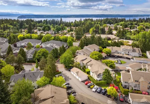 5400 Harbour Pointe Blvd #B201, Mukilteo, WA 98275