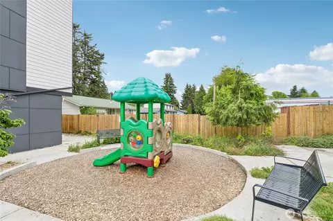 Exterior - 17510 W Main St #E103, Monroe, WA 98272 photo 3 of 3