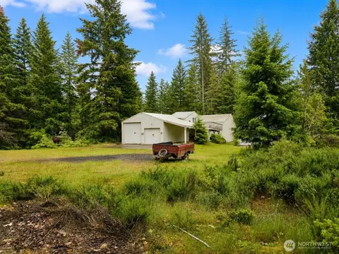 11170 NE Shoe Lake Rd, Tahuya, WA 98588