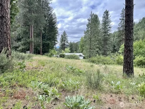 15425 Chumstick Hwy, Leavenworth, WA 98826