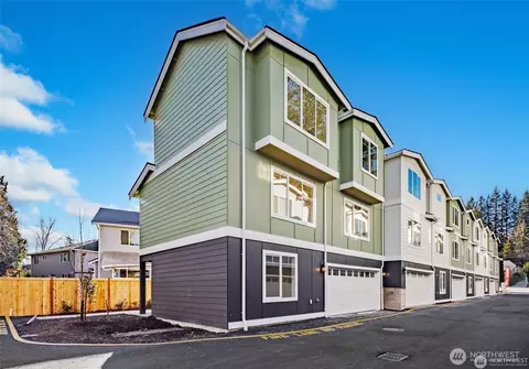 19505 Damson Rd #B1, Lynnwood, WA 98036