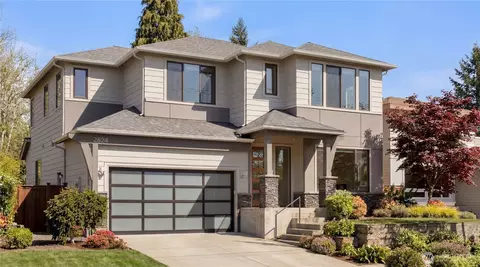 2824 Park Ave N, Renton, WA 98056