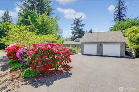 4143 220th Pl SE #2064, Issaquah, WA 98029