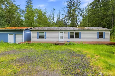15511 Bay Ridge Dr NW, Poulsbo, WA 98370