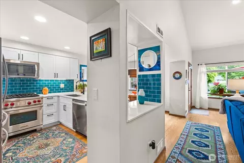 Kitchen - 1800 Mill Creek Rd #7A, Mill Creek, WA 98012 photo 1 of 5