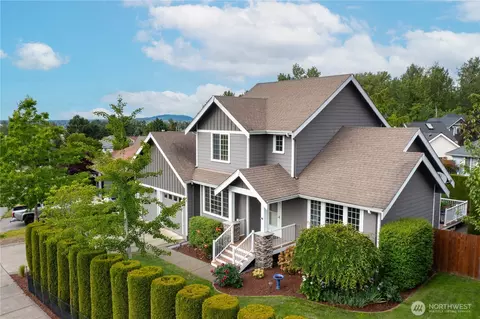 908 Nevada St, Bellingham, WA 98229