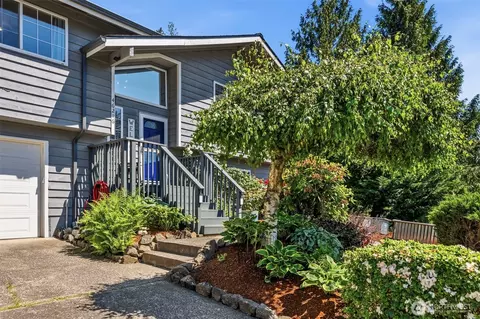 Exterior - 46216 287th Ave SE, Enumclaw, WA 98022 photo 2 of 12