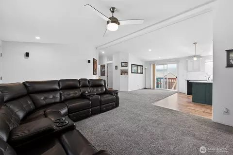 23708 Locust Way #71, Bothell, WA 98021 photo 7