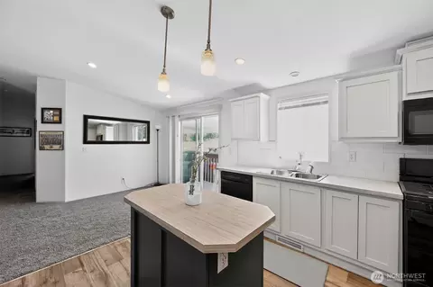 23708 Locust Way #71, Bothell, WA 98021 photo 10