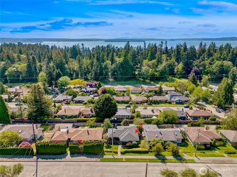 7571 45th Ave SW, Seattle, WA 98136