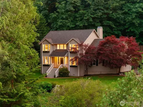5791 Wimsey Ln NE, Bainbridge Island, WA 98110
