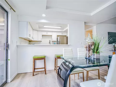 8407 18th Ave W #4-102, Everett, WA 98204