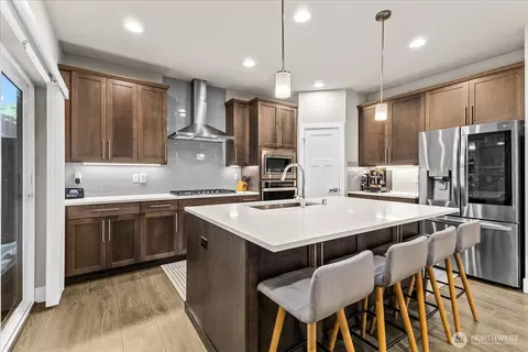 Kitchen - 3501 226th Pl SE, Bothell, WA 98021 photo 2 of 4