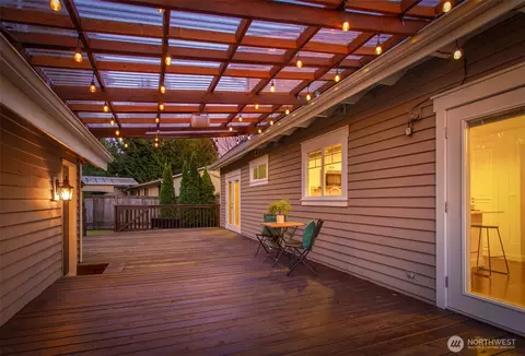 Exterior - 2825 165th Pl SE, Bothell, WA 98012 photo 6 of 13