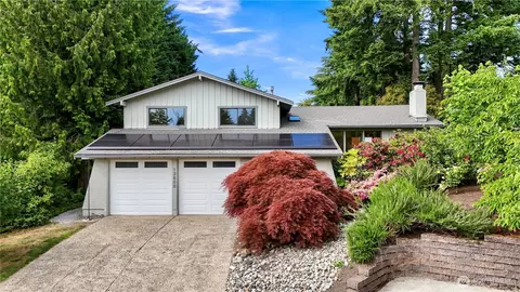 13800 SE 21st St, Bellevue, WA 98005