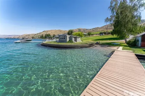 43 49 Gold Coast Ln, Chelan, WA 98816