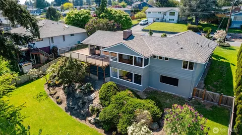 12103 Hilynn Dr, Burlington, WA 98233