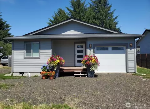168 N Narwhal Loop NW, Ocean Shores, WA 98569