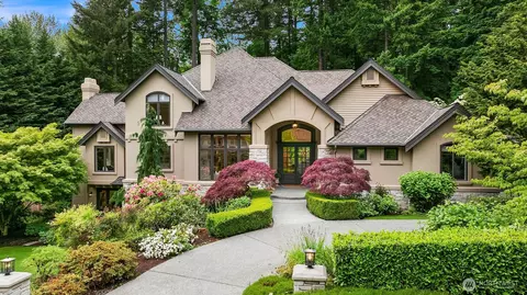 2828 140th Ave NE, Bellevue, WA 98005