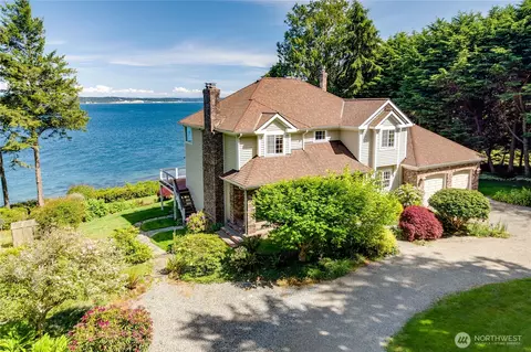252 Jansen Rd, Nordland, WA 98358