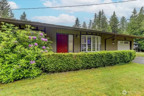 15708 70th Ave W, Edmonds, WA 98026
