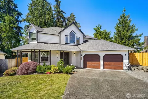 303 S 302nd Pl, Federal Way, WA 98003
