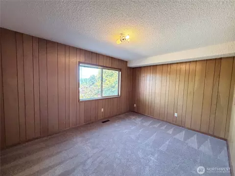 Bedroom - 2505 Hillside Ln, Everett, WA 98203 photo 2 of 3