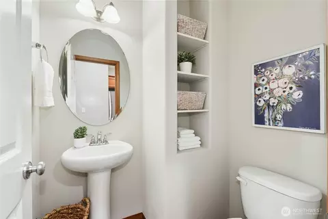 Bath - 4127 228th Pl SE, Bothell, WA 98021 photo 1 of 4