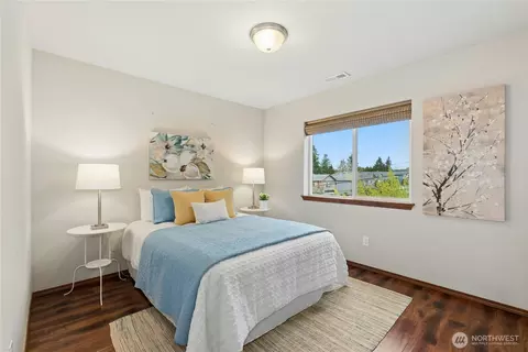 Bedroom - 4127 228th Pl SE, Bothell, WA 98021 photo 4 of 5